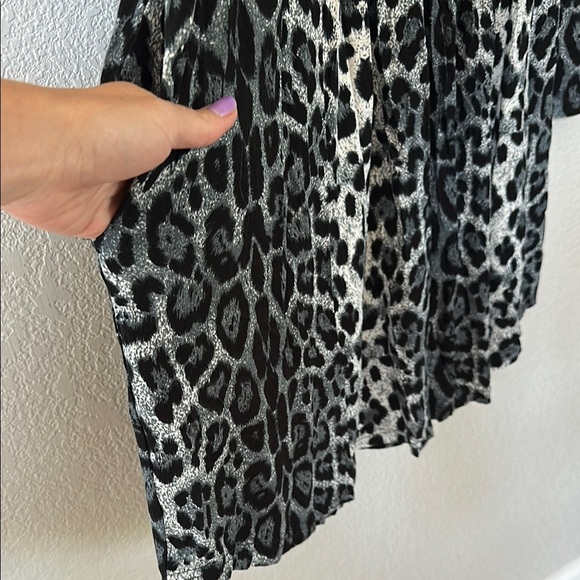 Leopard Print Long Sleeve Dress - Picture 6 of 8